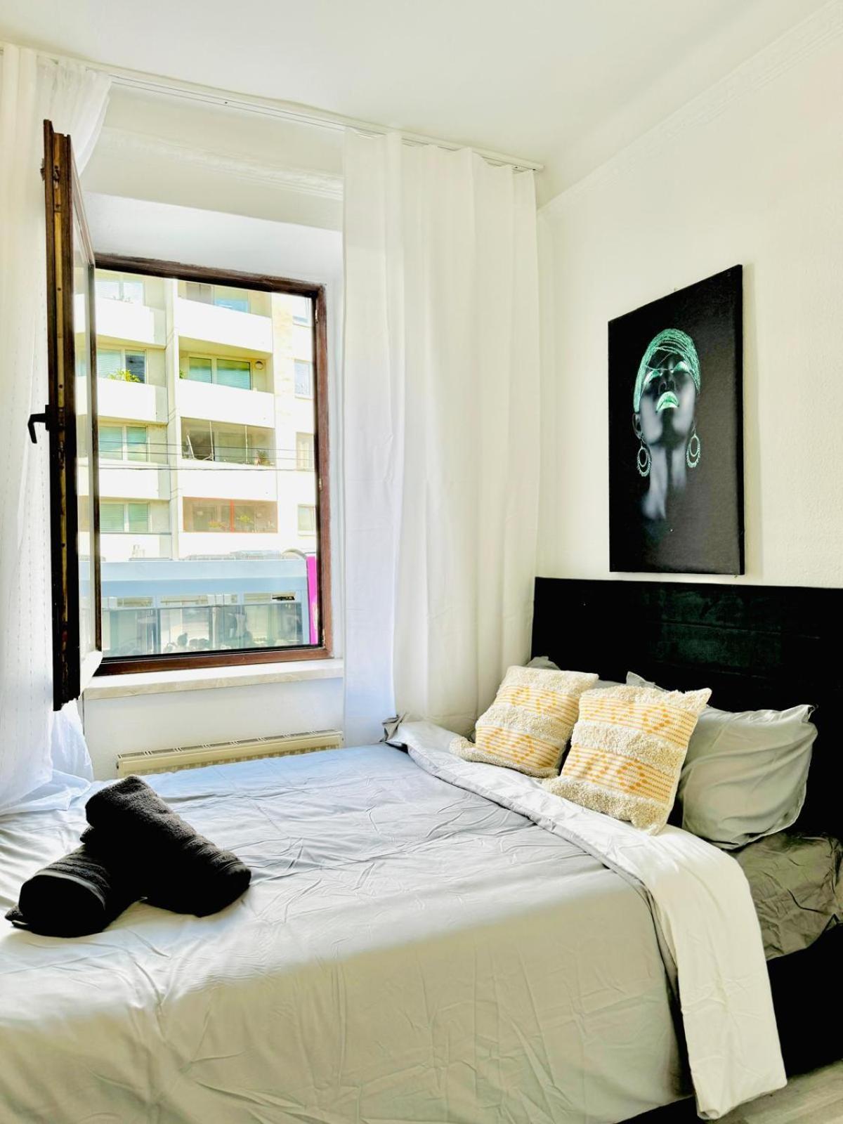 Very Spacious Apartment For Up To 7P With Great Location Wien Exterior foto